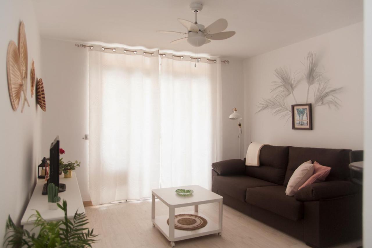 Apartamentos Thaisay Luz Del Mar II プエルト・デル・カルメン エクステリア 写真